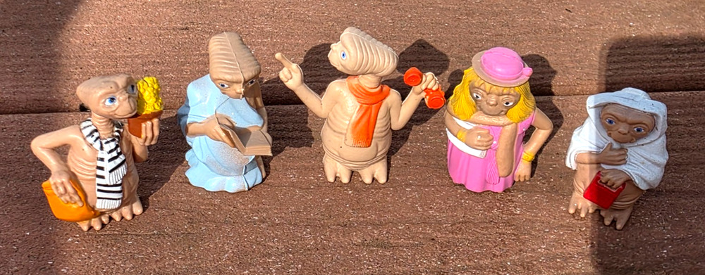 Vintage Lot of 5 1982 ET Extra Terrestrial Figurines LNJ Universal Studios EUC